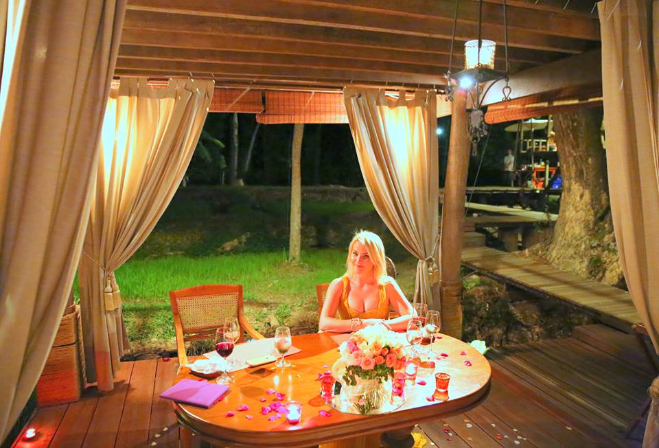 Dinner at the rice barn - Four Seasons Chiang Mai, Thailand by The Belle Blog 
