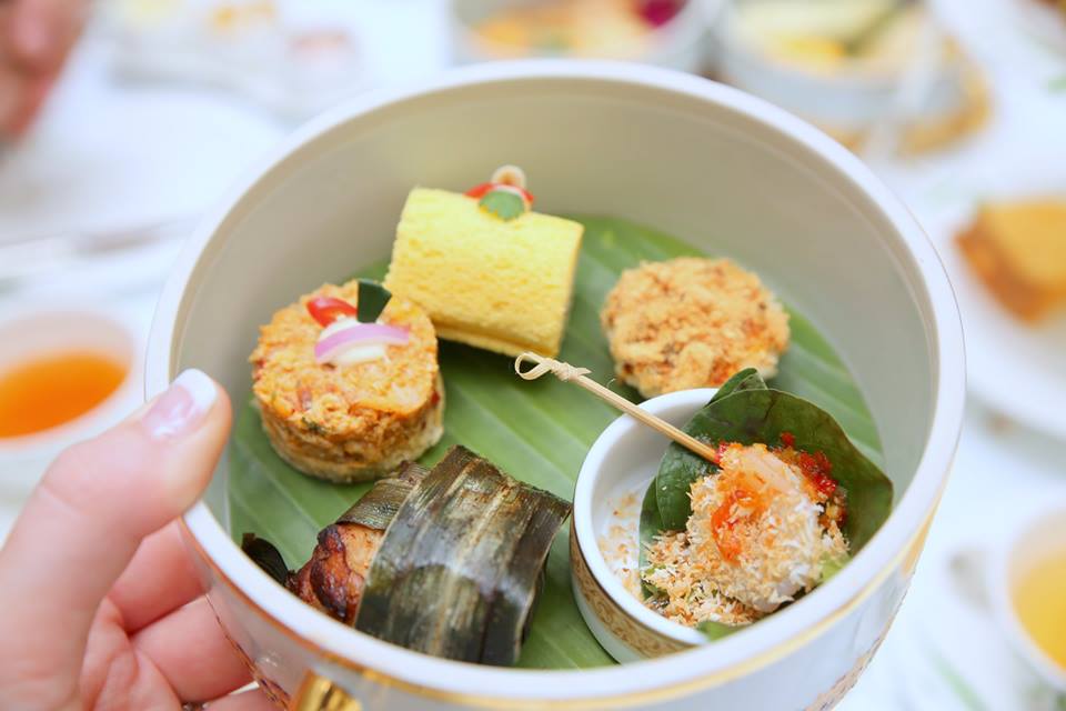 Afternoon tea, The Authors Lounge at the Mandarin Oriental hotel, Bangkok by The Belle Blog