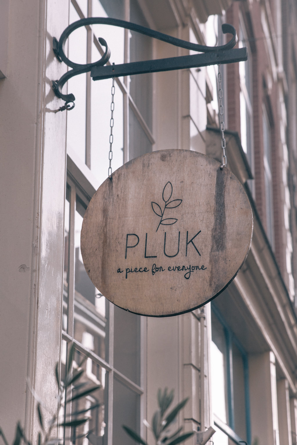 Cafe stops in Amsterdam at Pluk cafe in the 9 streets by The Belle Blog 