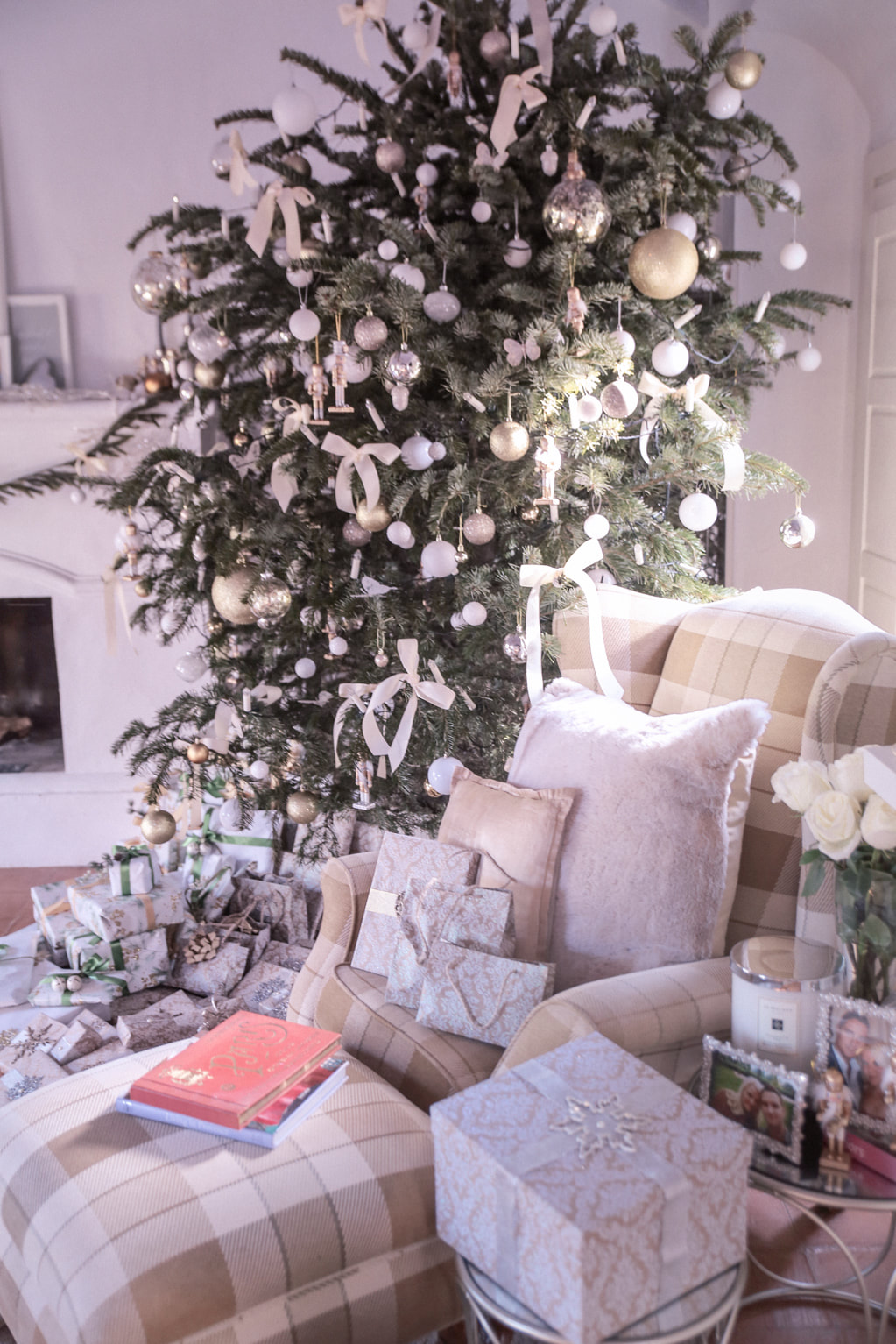 How I decorate for Christmas Part 3 By The Belle Blog