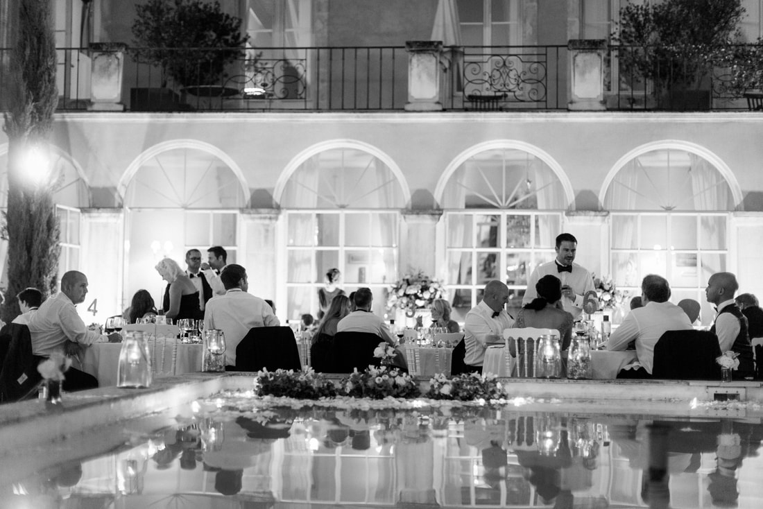 A Night To Remember! Planning The Best Evening Wedding Party For Every Guest by The Belle Blog