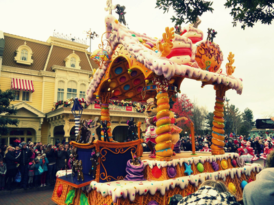 The magical kingdom  Disney land Paris, at Christmas by The Belle Blog 