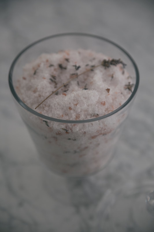 Recipe for DIY lavender and rose petal bath salts by The Belle Blog 